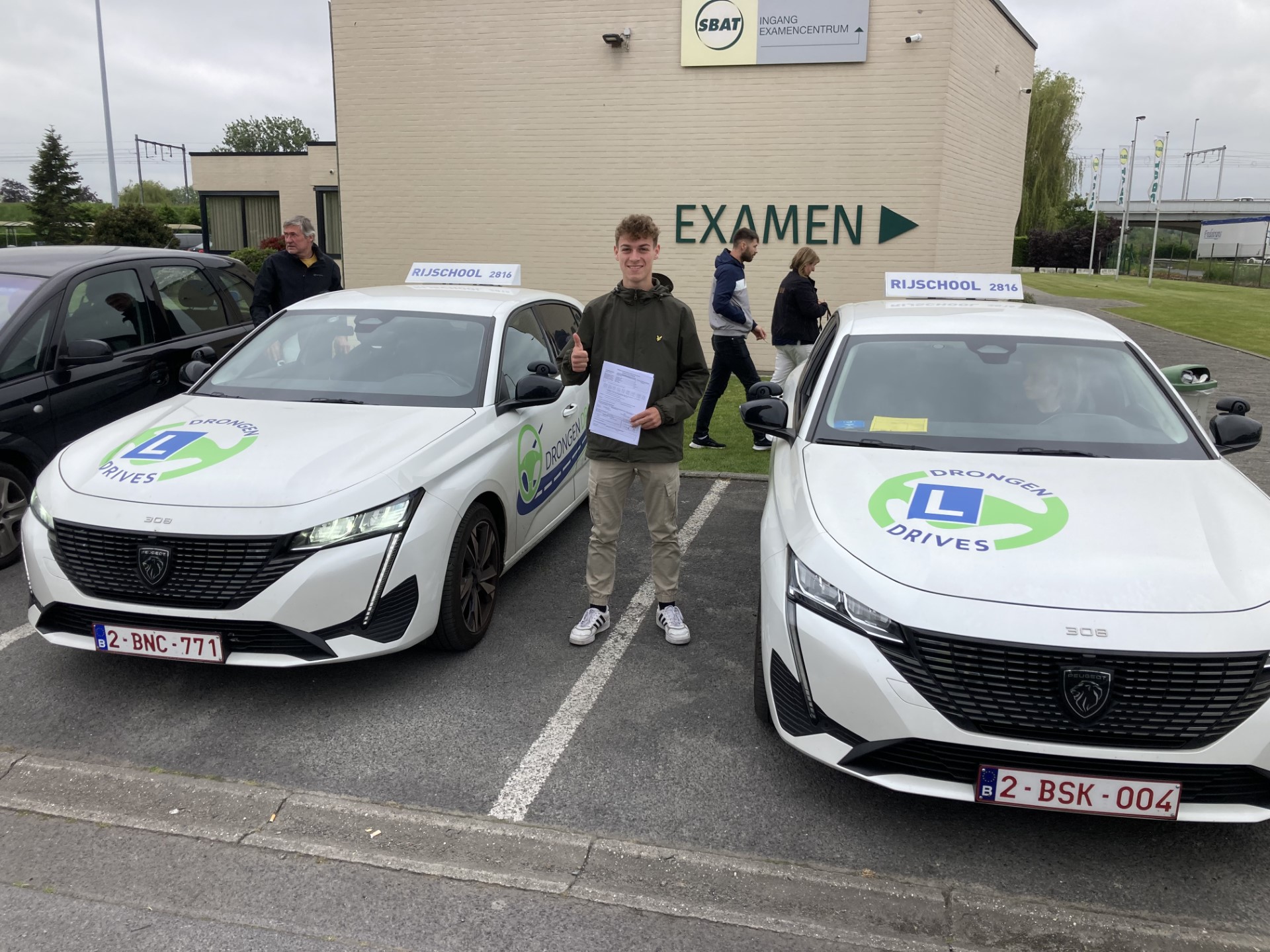 Rijschool Drongen Drives | Drongen