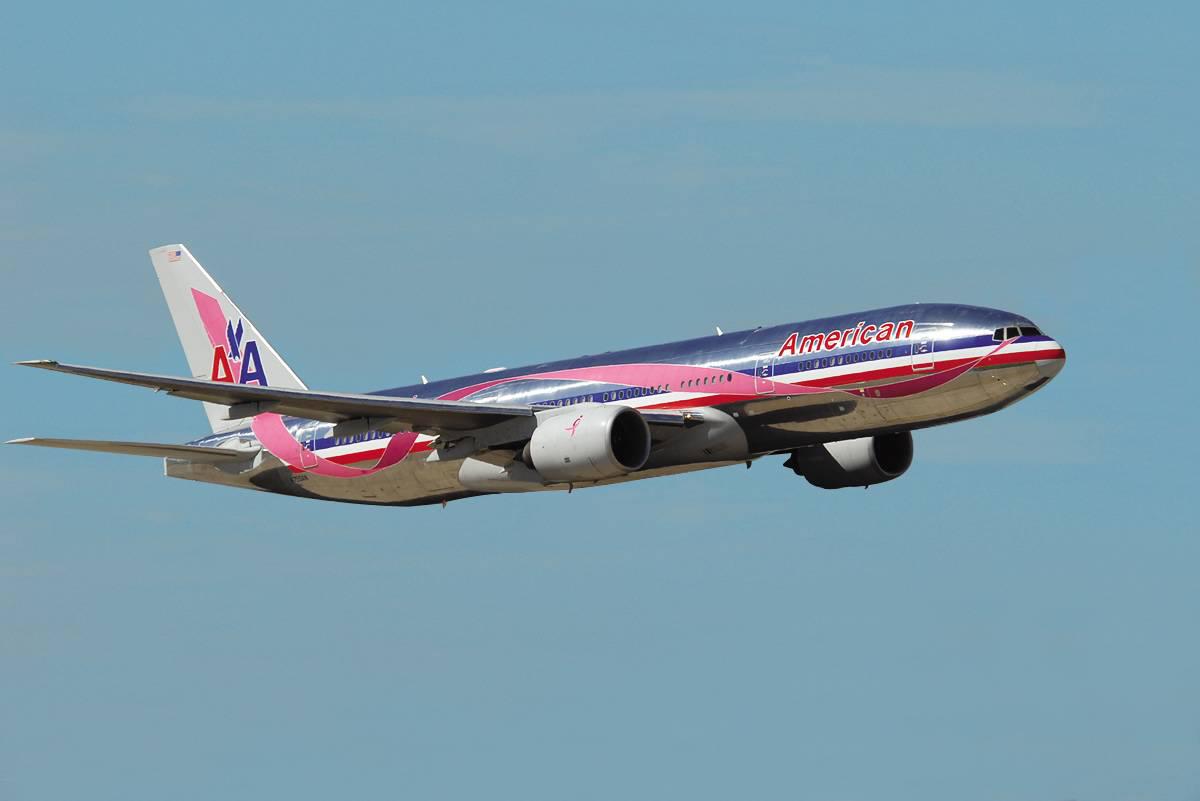 American - American Airlines Pink Ribbon 777 (in flight) | Facebook
