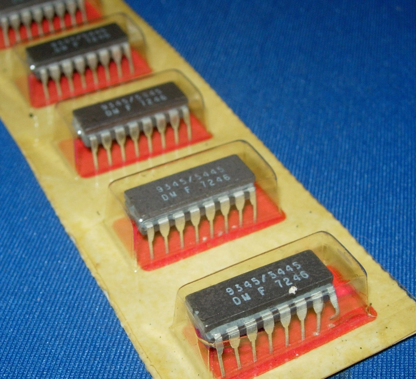 Vintage Motorola semiconductor packaging