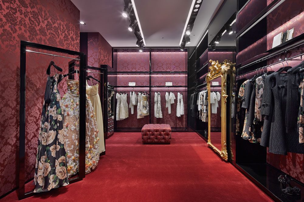 Dolce - Dolce&Gabbana Ginza 5-4-9 Ginza, Chuo-ku, 104-0061, Tokyo