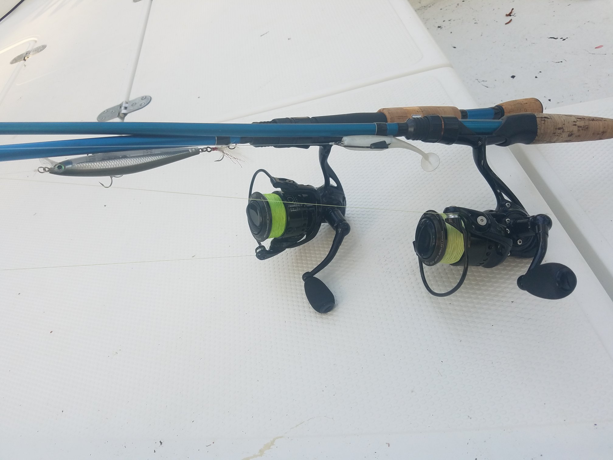 best reel for live bait fishing Accurate Valiant 2 sleek design and great control Dr.fish Saltwater 12000 Spinning Reel