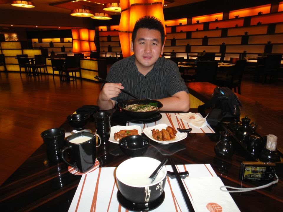 Robert Tok