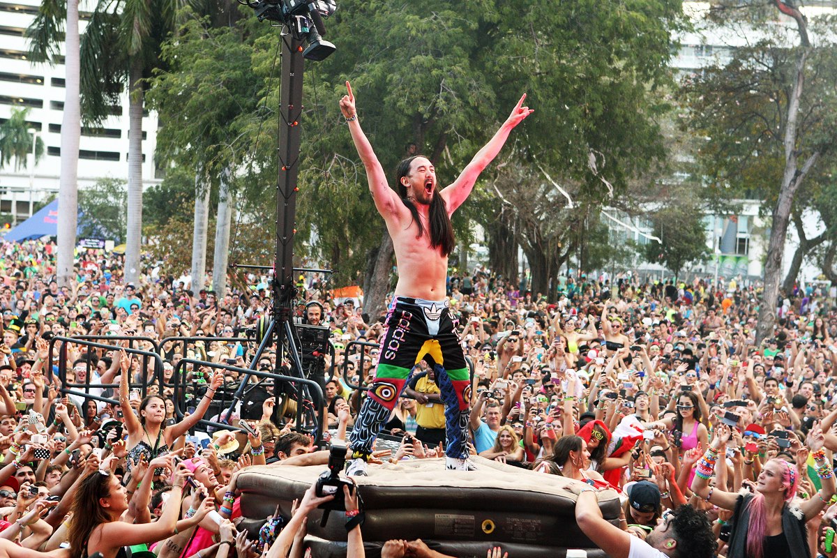 Steve Aoki Ultra Music Festival Weekend 1 Was Seriously Unreal Bc Of You Thank You Guys So Much Can T Wait For Weekend 2 Facebook steve aoki ultra music festival