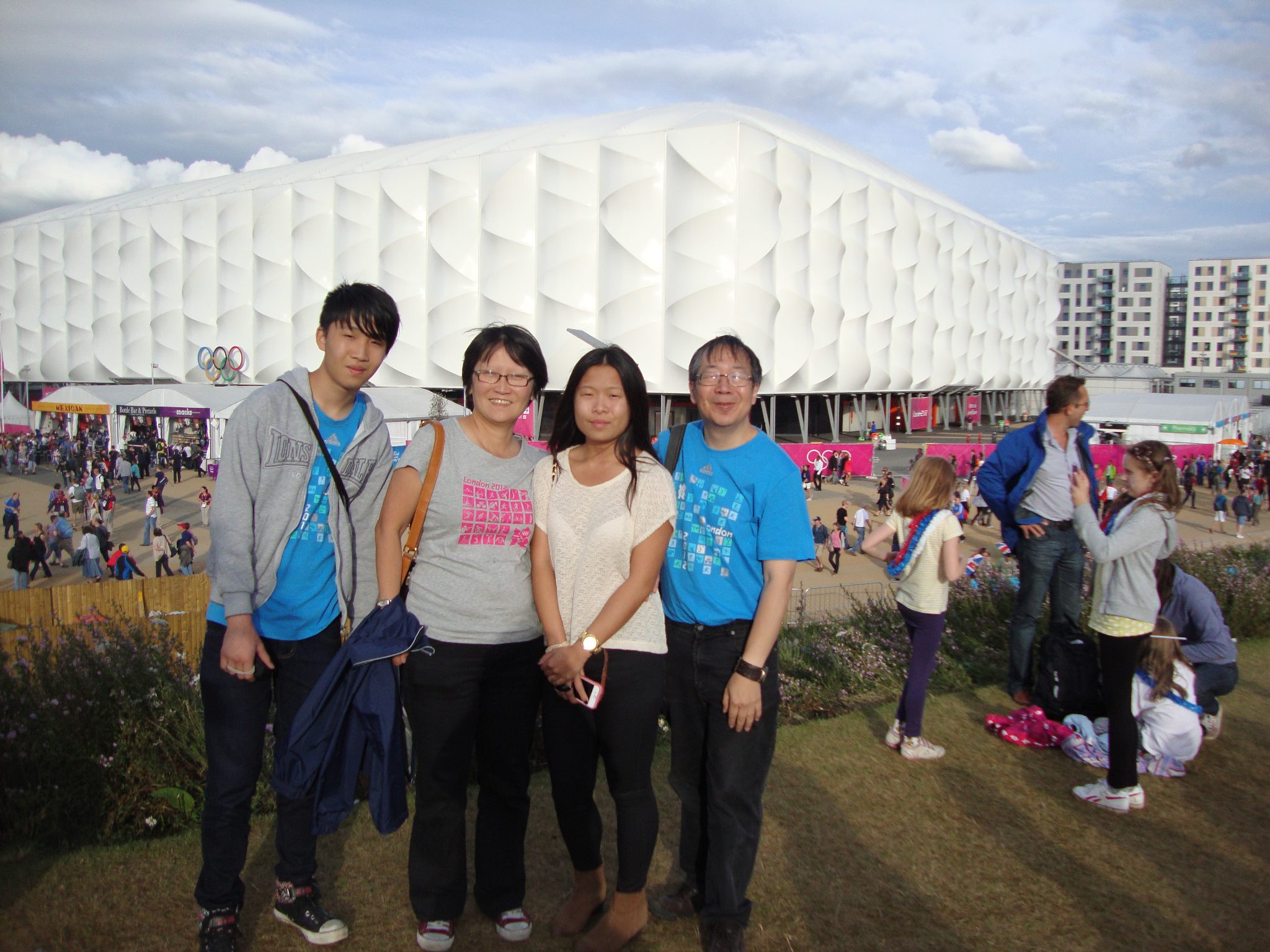 Kin Tung Wong (@drktwong) • Facebook, Connect with friends