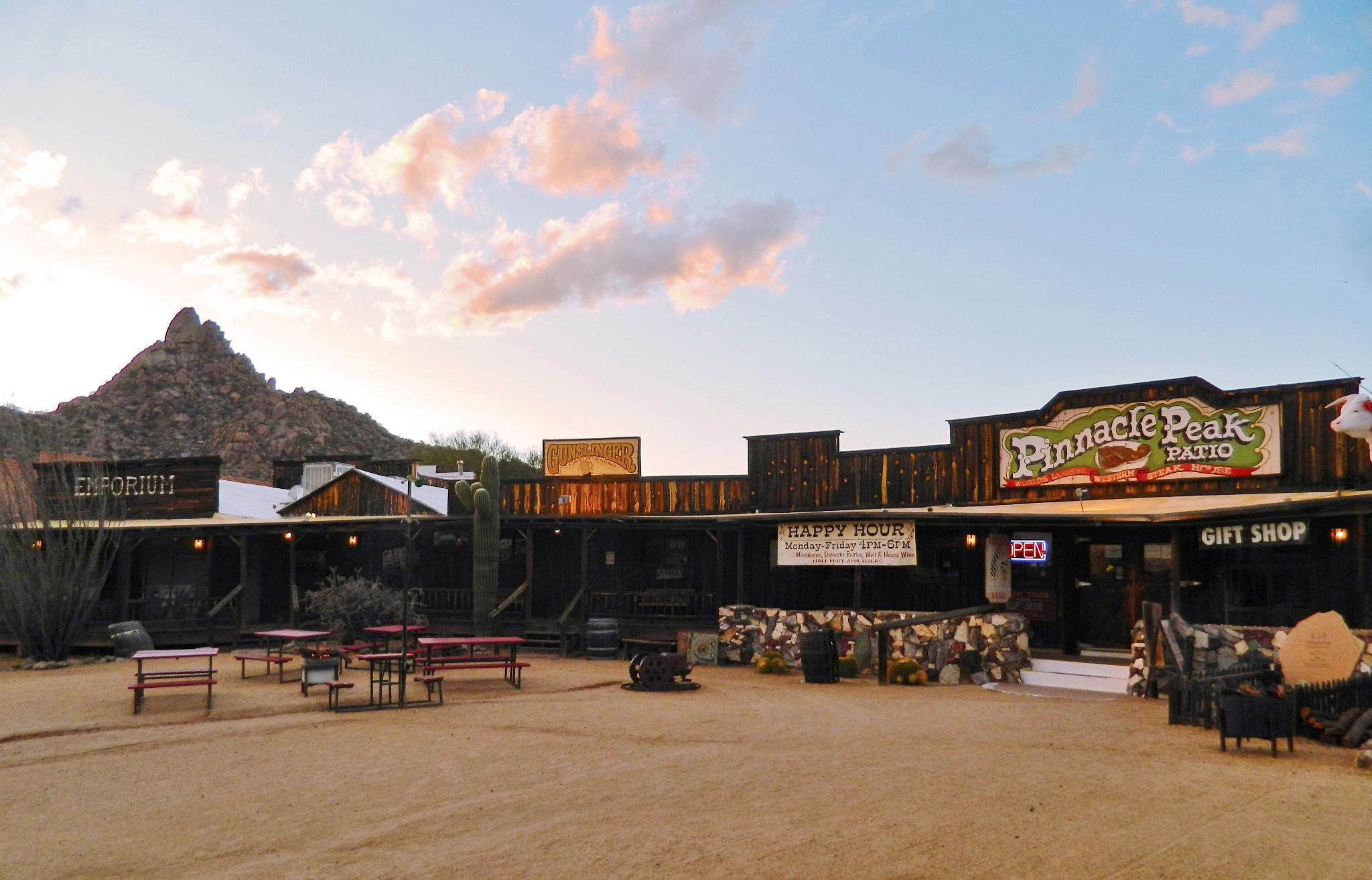 Pinnacle Peak Patio... - Pinnacle Peak Patio Steakhouse