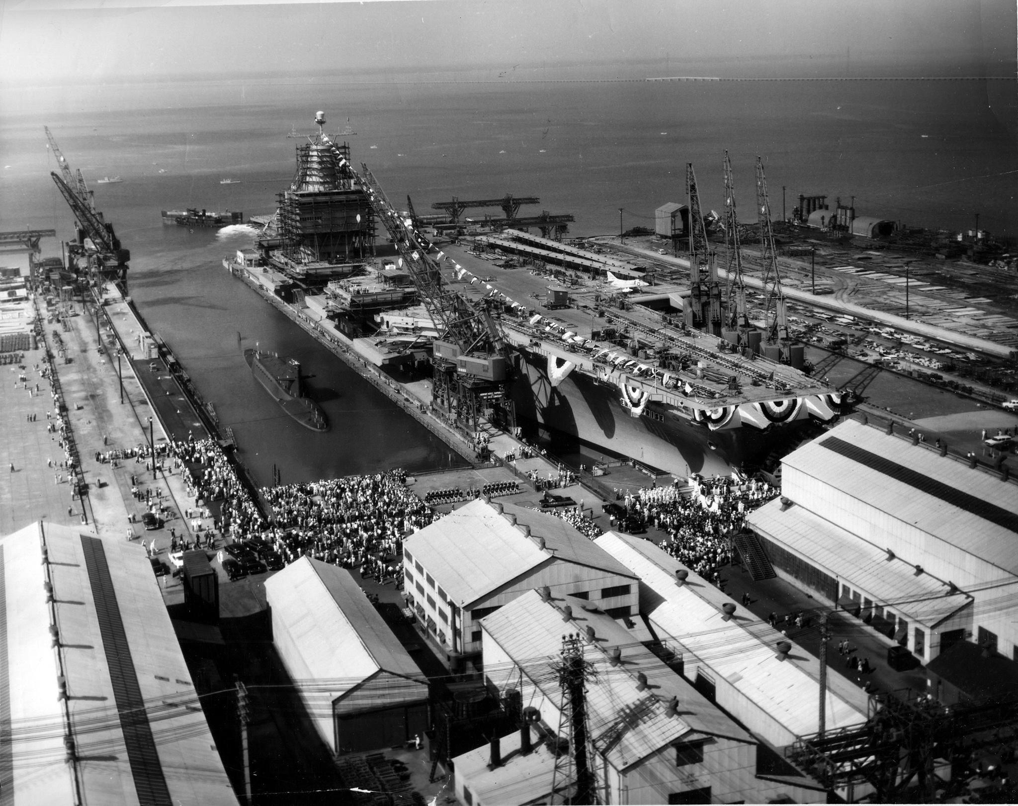 U.S. - On September 24, 1960, the first #USNavy nuclear powered
