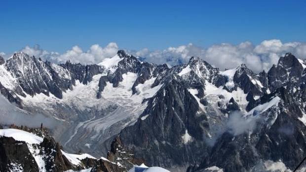 Un alpinista encuentra caja con... - El Diario Juridico | Facebook