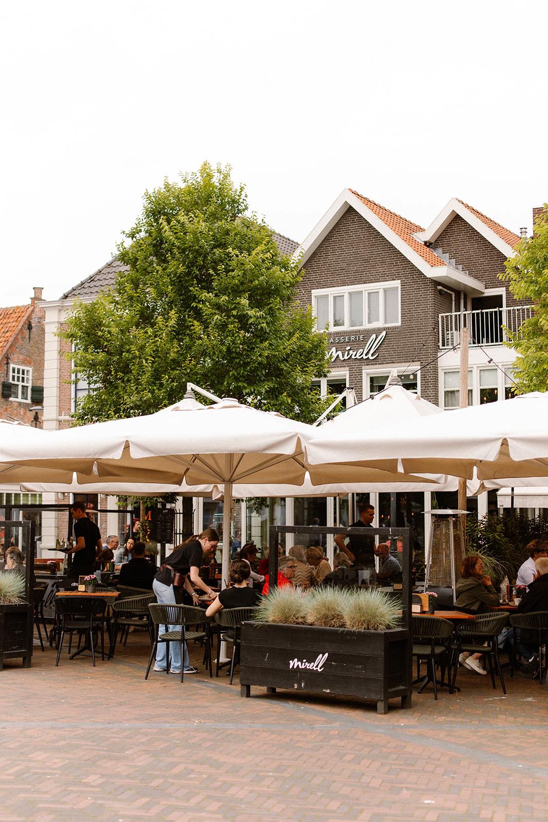 Winkel - 𝗣𝗿𝗼𝗼𝘀𝘁 𝗼𝗽 𝗵𝗲𝘁 𝘄𝗲𝗲𝗸𝗲𝗻𝗱! 🥂 Het is weer vrijdag en dat betekent ...