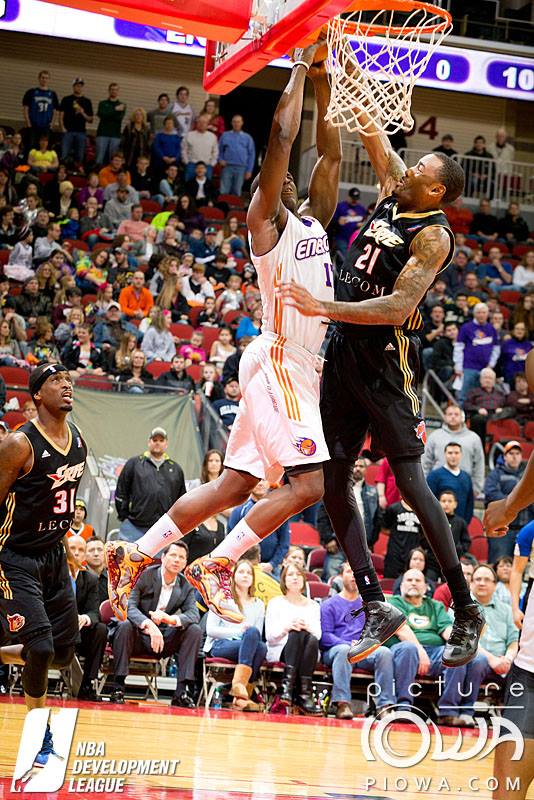 Picture Iowa - 466279999JB_Energy_BayHawks DES MOINES, IA - FEBRUARY 8