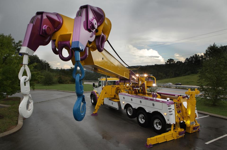Miller Industries - A Century 1150 RXP goes through final inspection ...