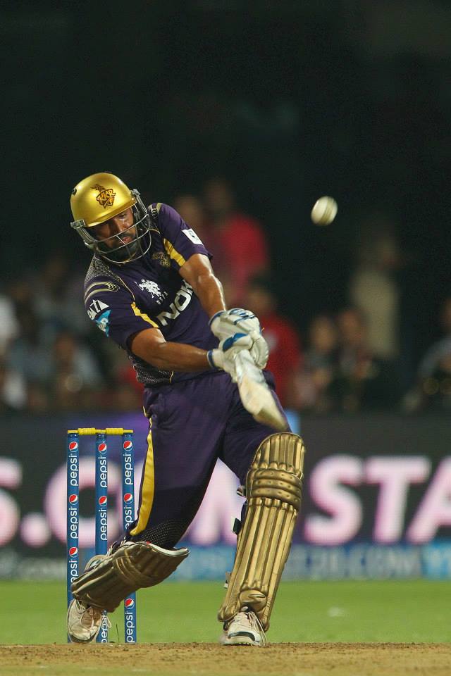 kolkata-pepsi-ipl-2014-final-kxip-v-kkr-yusuf-pathan-launches