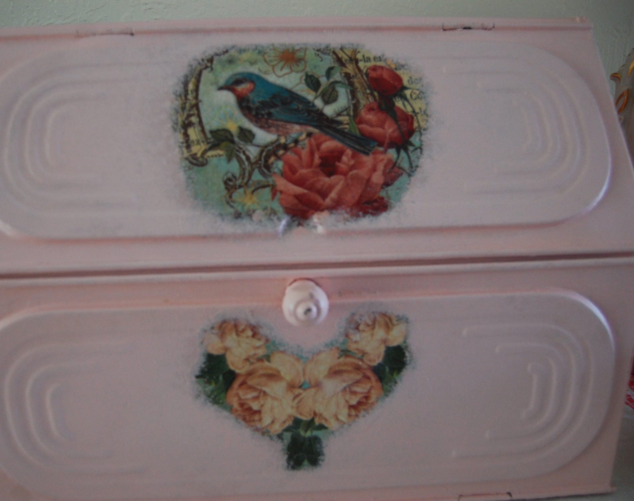 Pick a vintage bread box! The red Ransburg box was found online