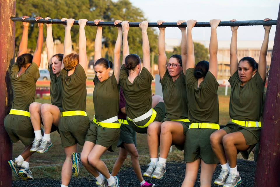 Marine - Recruits of Papa Company, 4th Recruit Training Battalion, do ...
