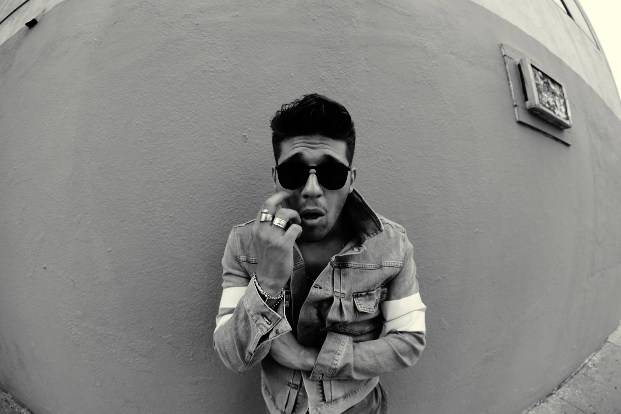 MIKE DEL RIO - Home