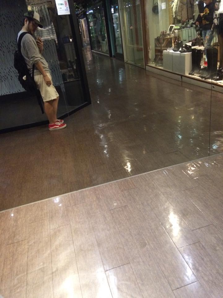 Dj 小光 林哲光 今晚十二點 小光的i晚睡超精彩的 Ptt韓樂版爆棚票選 2014 Ptt韓樂婉君最推薦單曲 即將公開 前兩名到底是誰呢 Facebook