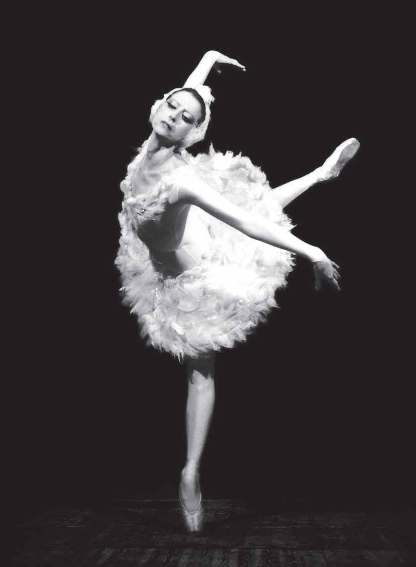 Photo De Mode Vintage 1971 - Maya Plisetskaya Par Pierre Cardin à Paris, Tirage Argentique Original