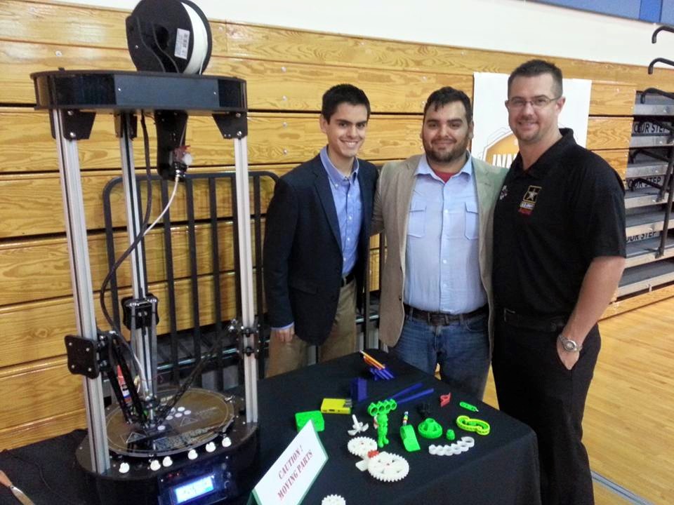 Ten80 Education - Engineering students from U of H showing homemade 3D ...