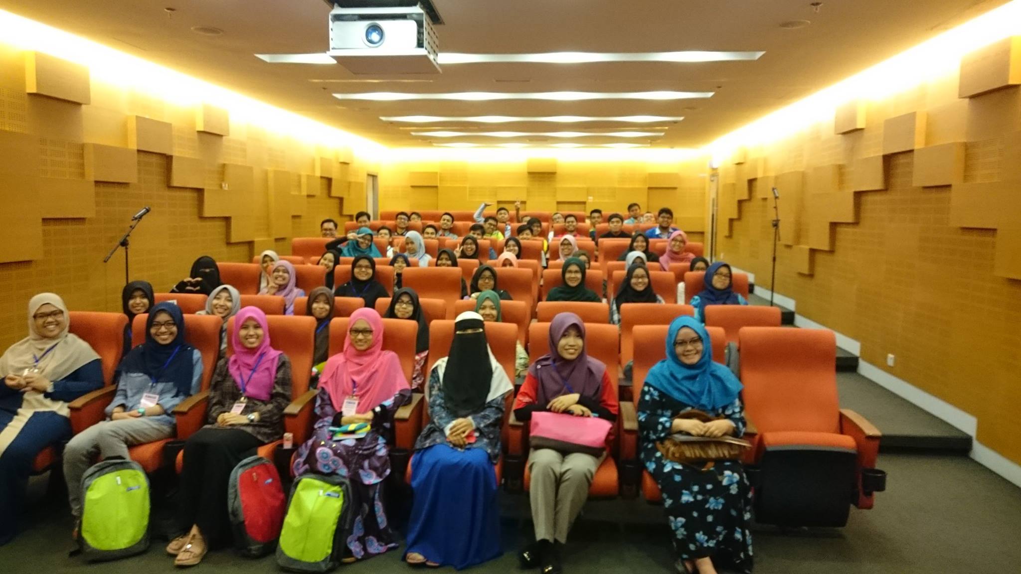 Bank Rakyat Melentur Buluh Biarlah Dari Rebungnya Facebook