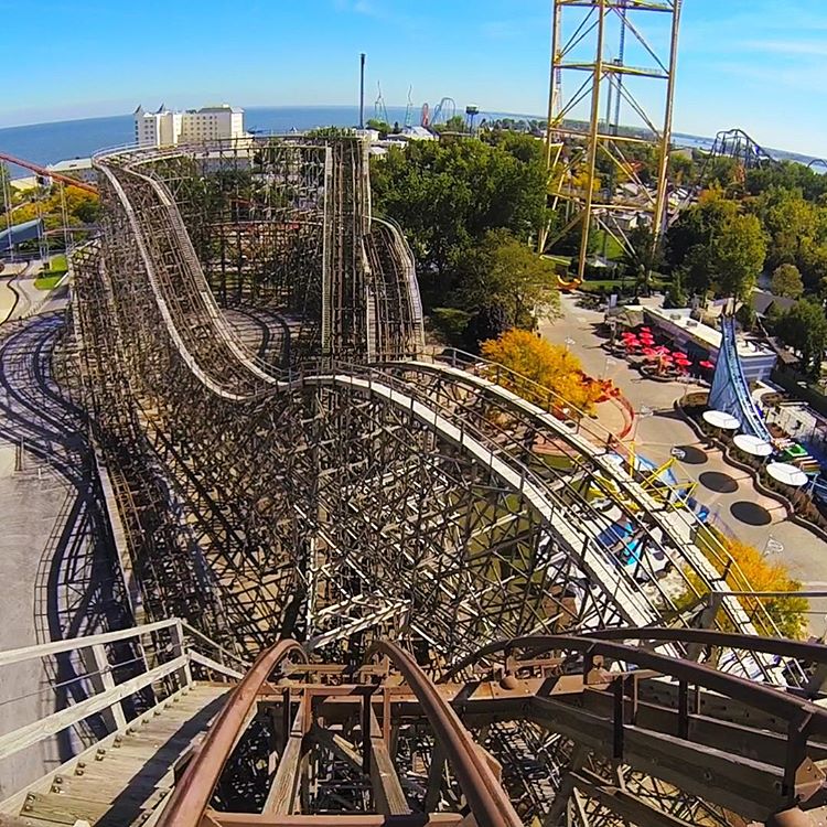Cedar - Gemini. 1978. Debuted as the tallest and fastest roller