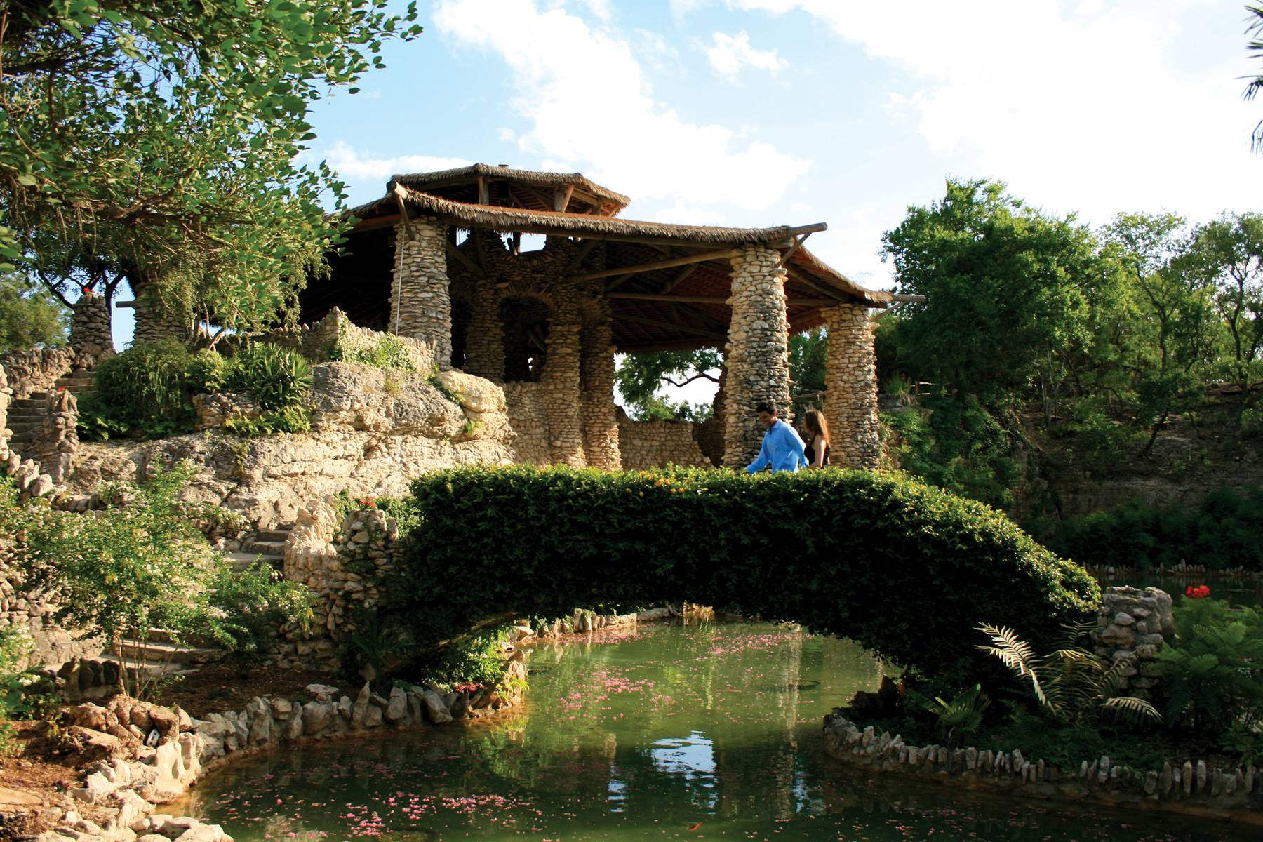 Visit San Antonio - The Broadway area is full of summer thrills ...
