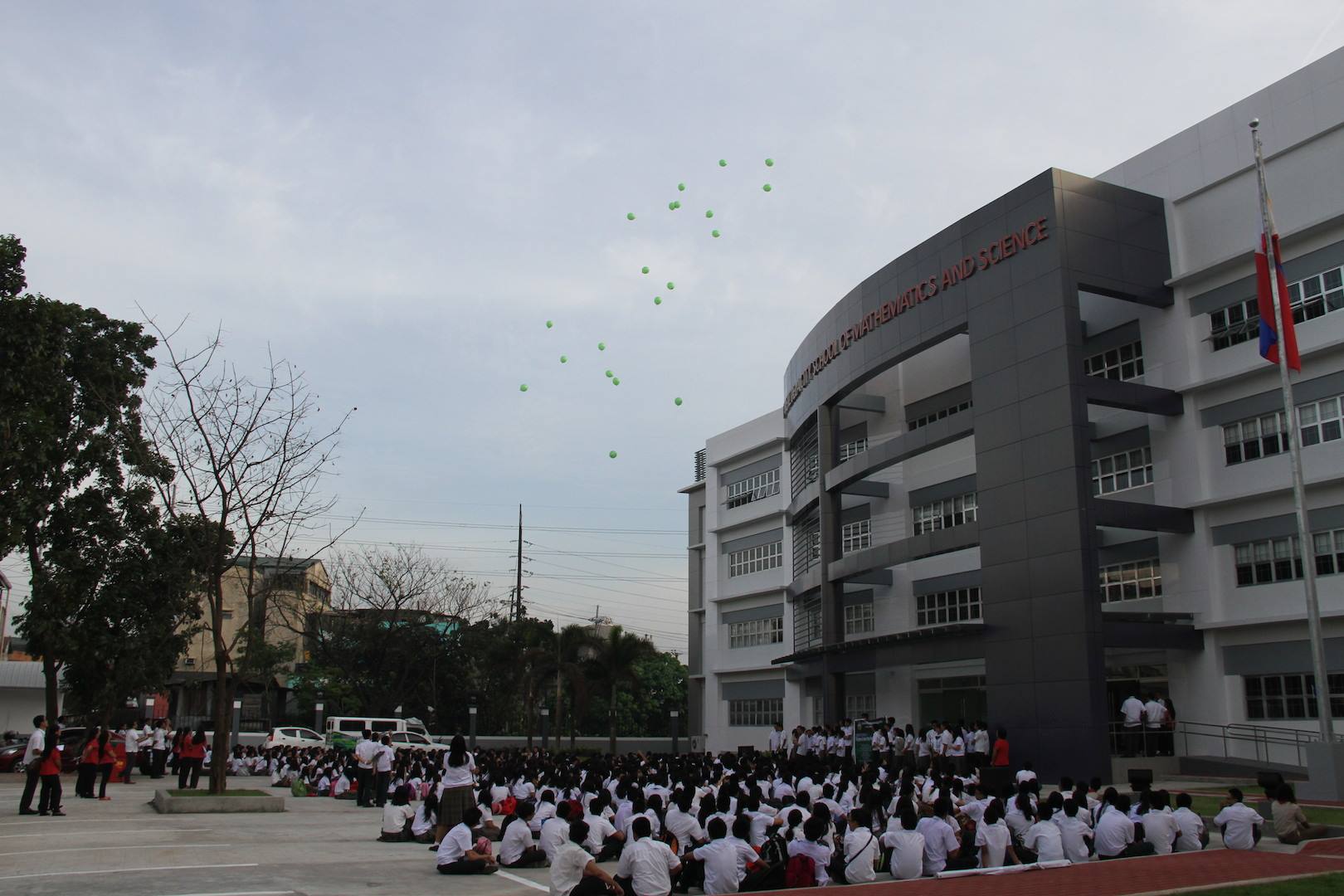 Valenzuela - 1ST DAY OF CLASSES AT THE NEW VALMASCI CAMPUS The ...