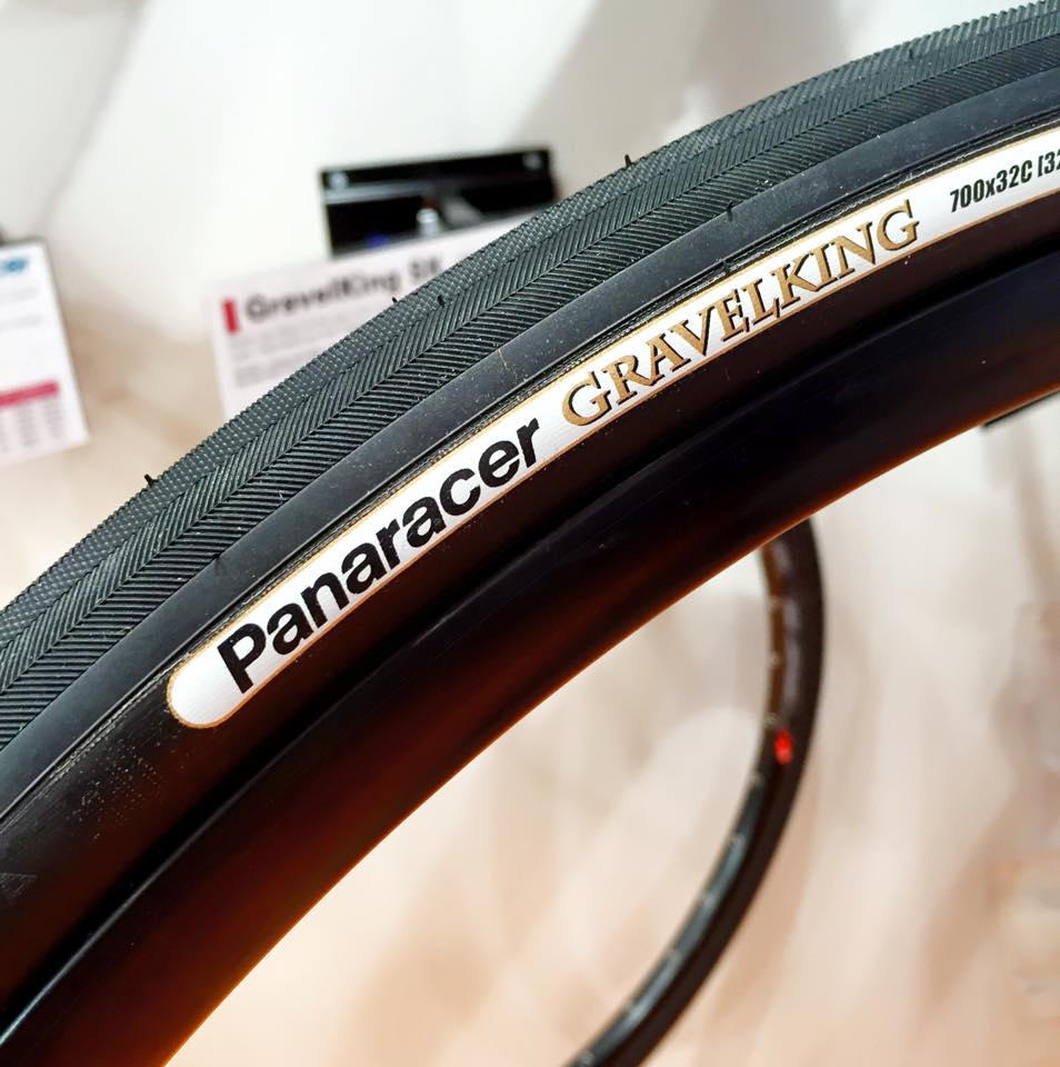 Fresh new Panaracer rubber. The 700 x 32c SLICK Gravelking joins 