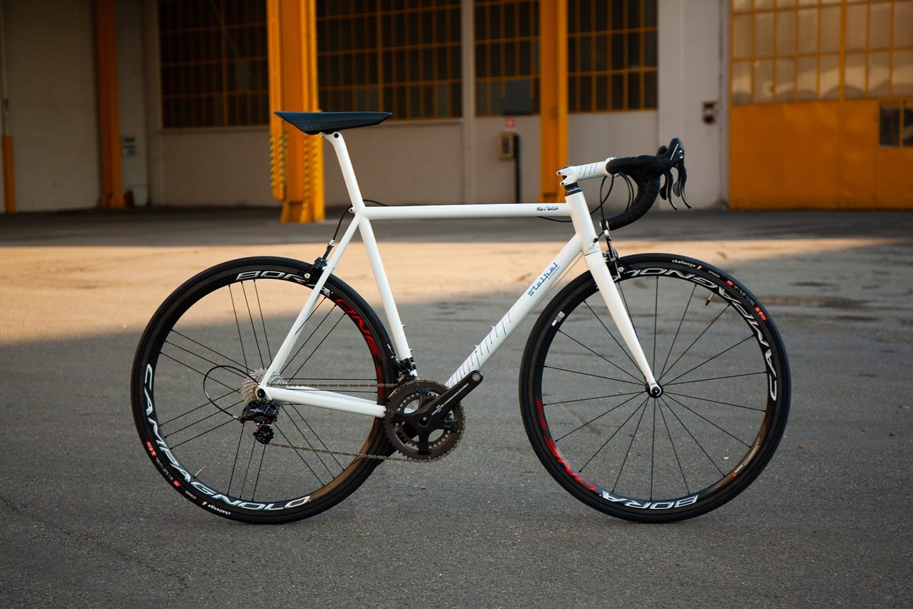 fahrrad schutzblech ausziehbar HOUSON Faltbares Fahrrad-Schutzblech, Klappbar & für MTB/Rennrad/Faltrad (26/27,5/28/29 Zoll) – Leichtbau-Kunststoff mit Sattelrohrhalter (25,4-31,8mm) Sport & Freizeit S-M:BLACK/WHITE GL-4 Moskau - mocca im