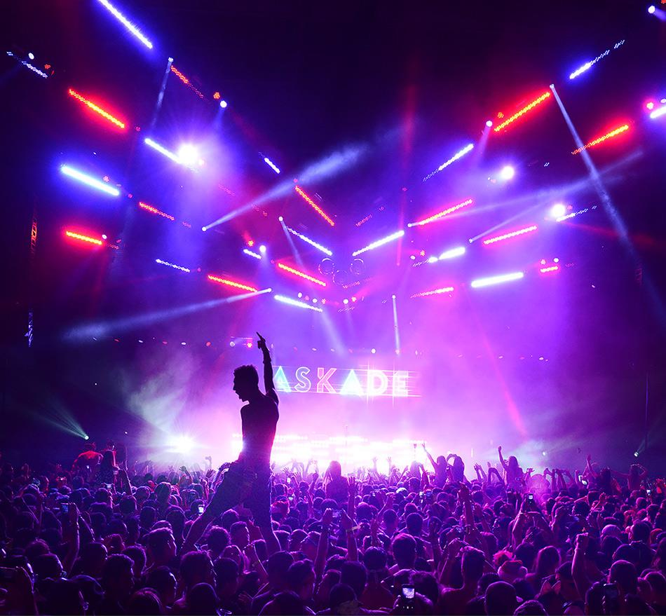 Kaskade - Kaskade updated their cover photo.
