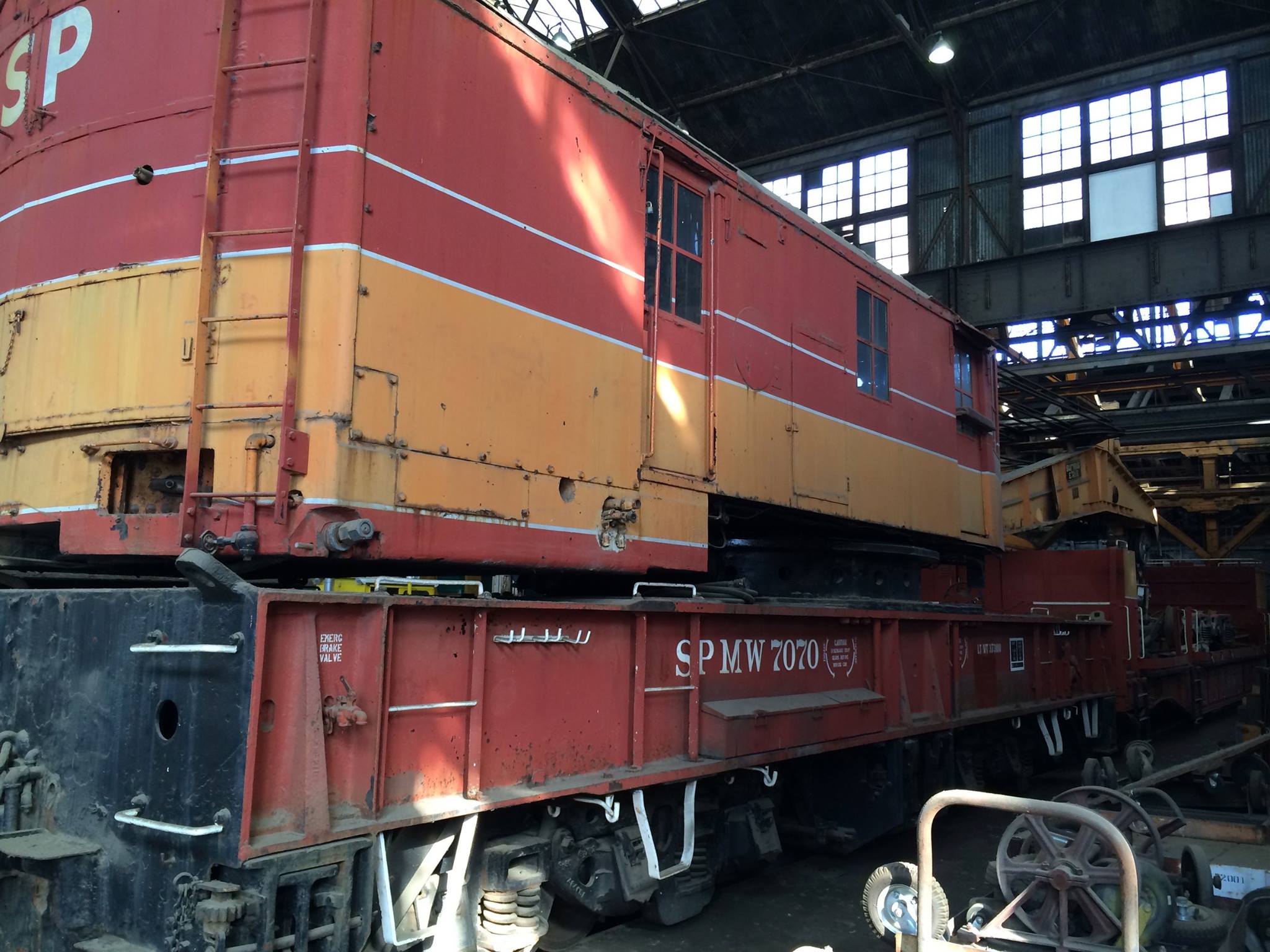 THE DERRICK TRAIN Part 1 While railroads refer to the train in 