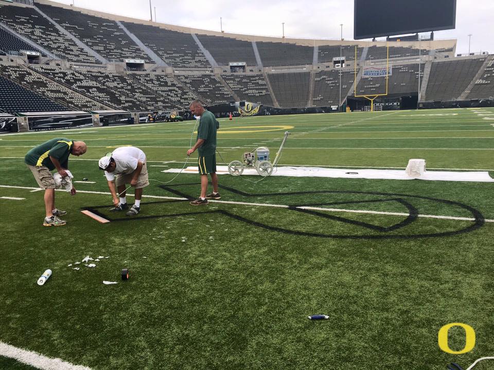 Go Ducks - Before and after. The UCC ribbon is now at...