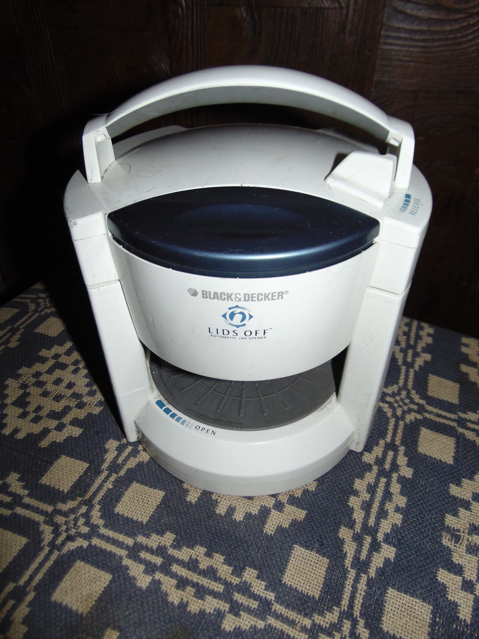 Black & Decker lids off jar opener like brand new display picture 1
