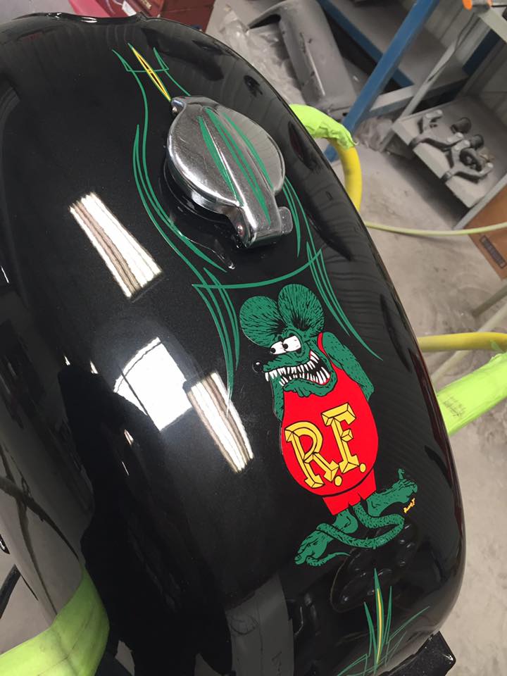 Rocket Kustom Pinstriping