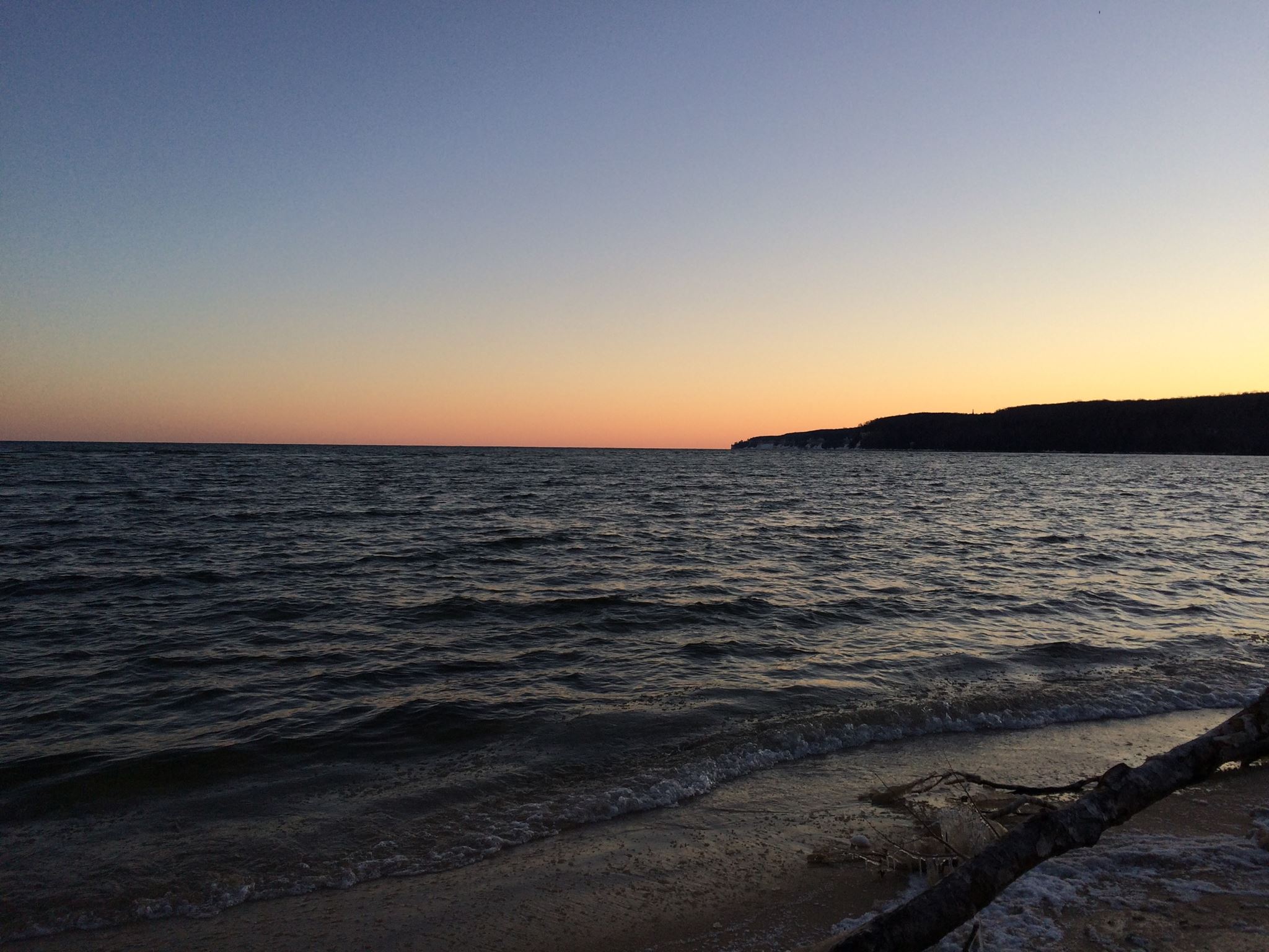 Sand Point Pictured Rocks