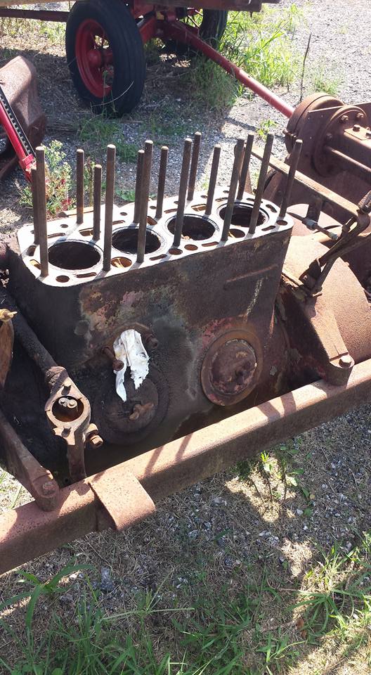 For sale loose Farmall... - Rustic Red Acres Tractor Parts