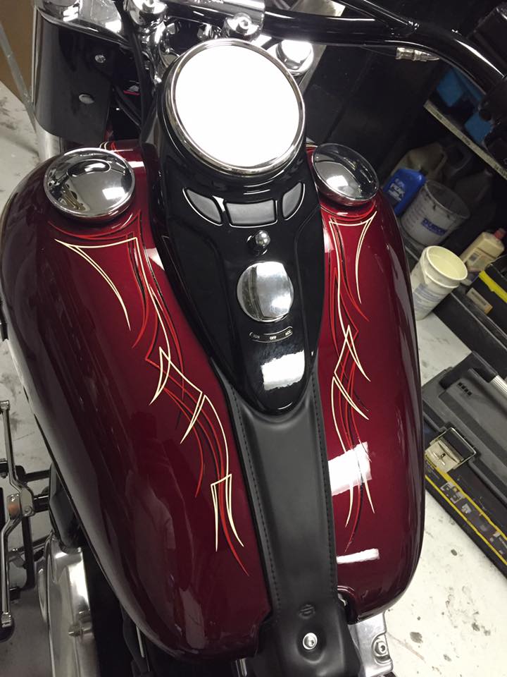 Rocket Kustom Pinstriping