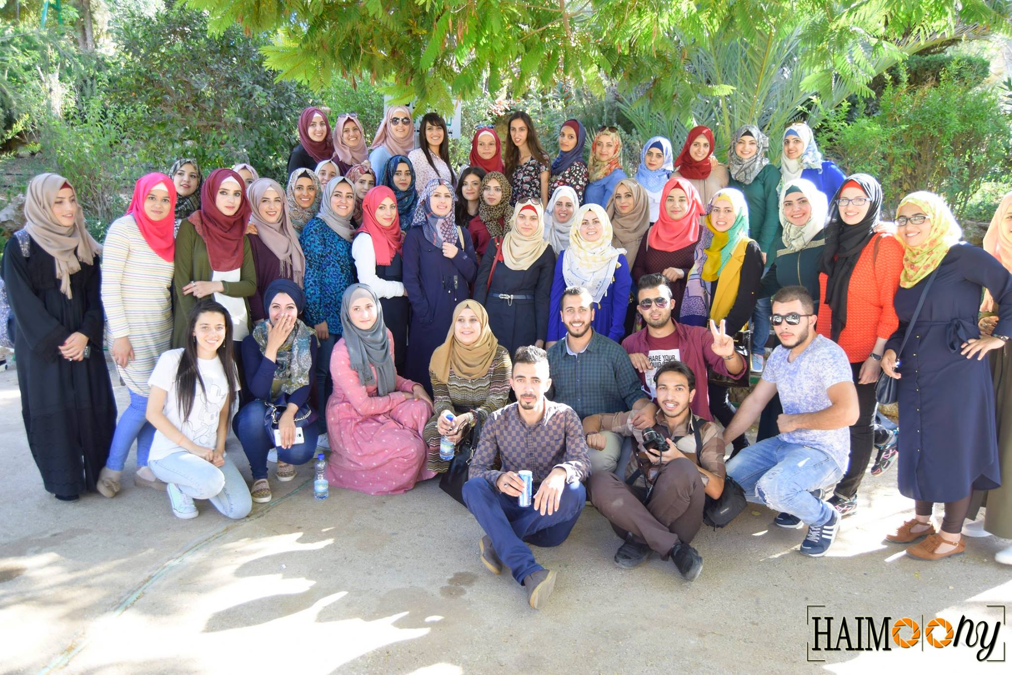 طلبة الصيدلة والمهن... - Al-Quds University جامعة القدس