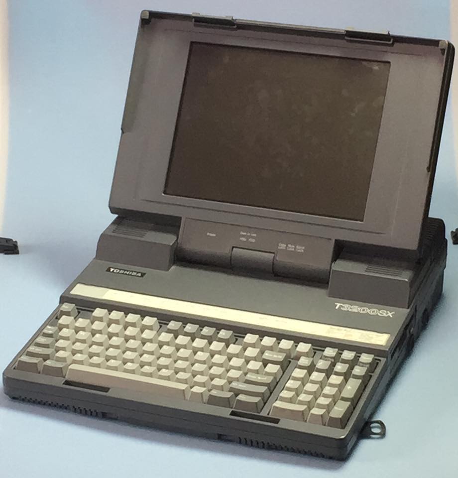 Notebook Toshiba J-3100GT SX 🇯🇵 Intel 386SX 4MB Ram 80s