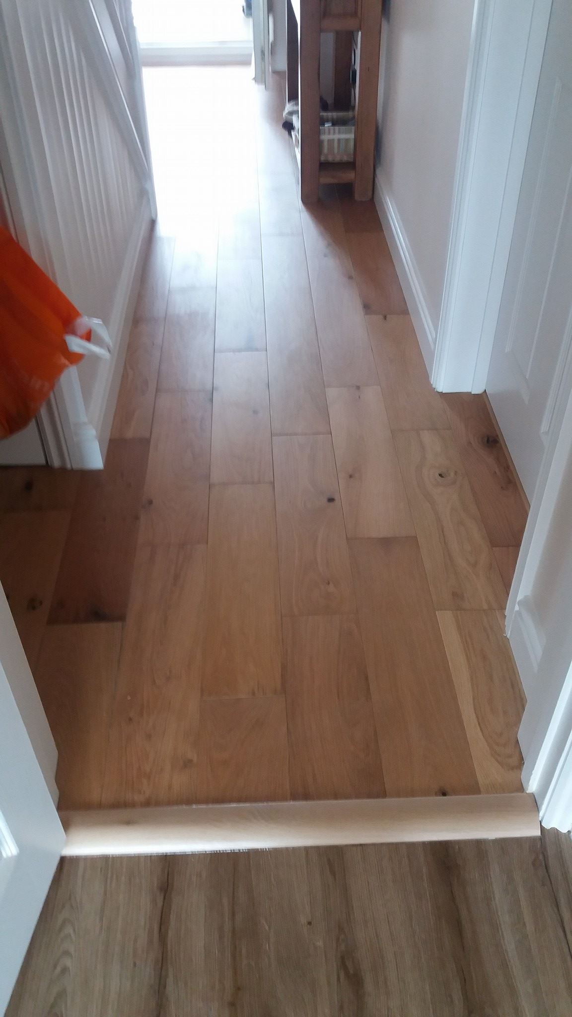 SHAUN WHITTAKER CARPETS AND FLOORING