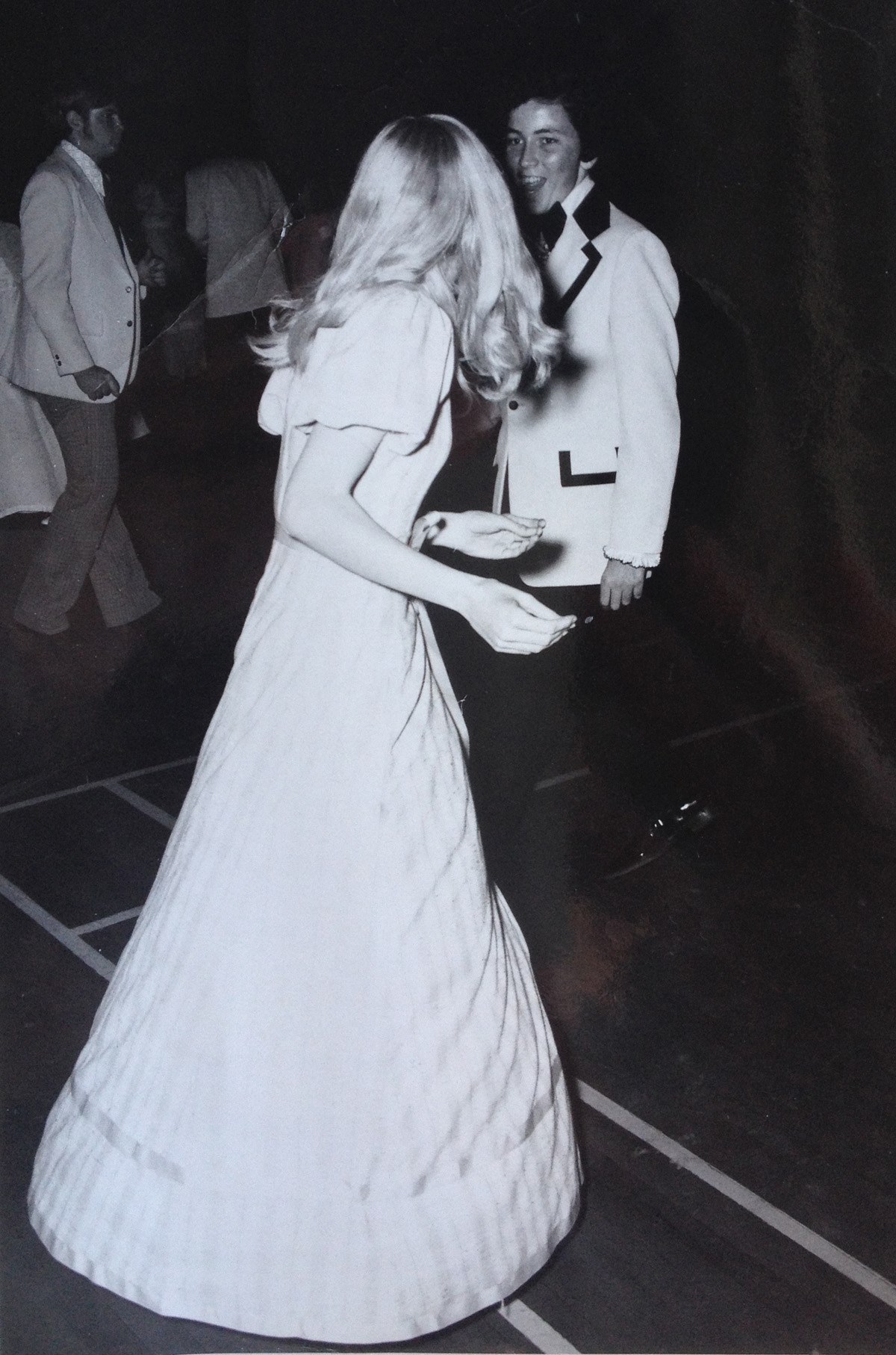 grease sandy prom dress Friend's fun night as from 30% Margin