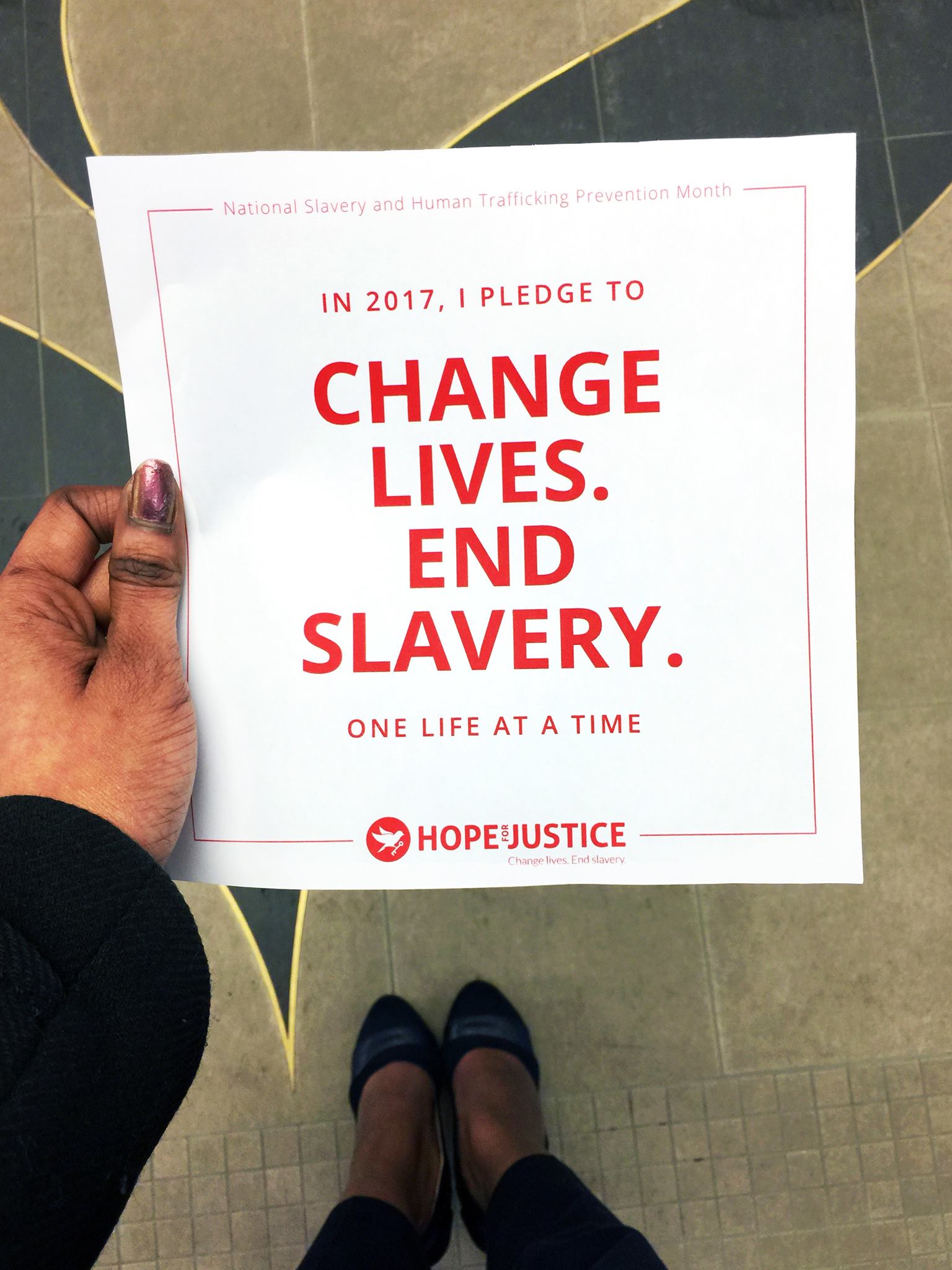Encouragewear - In 2017, we pledge to change lives. End...