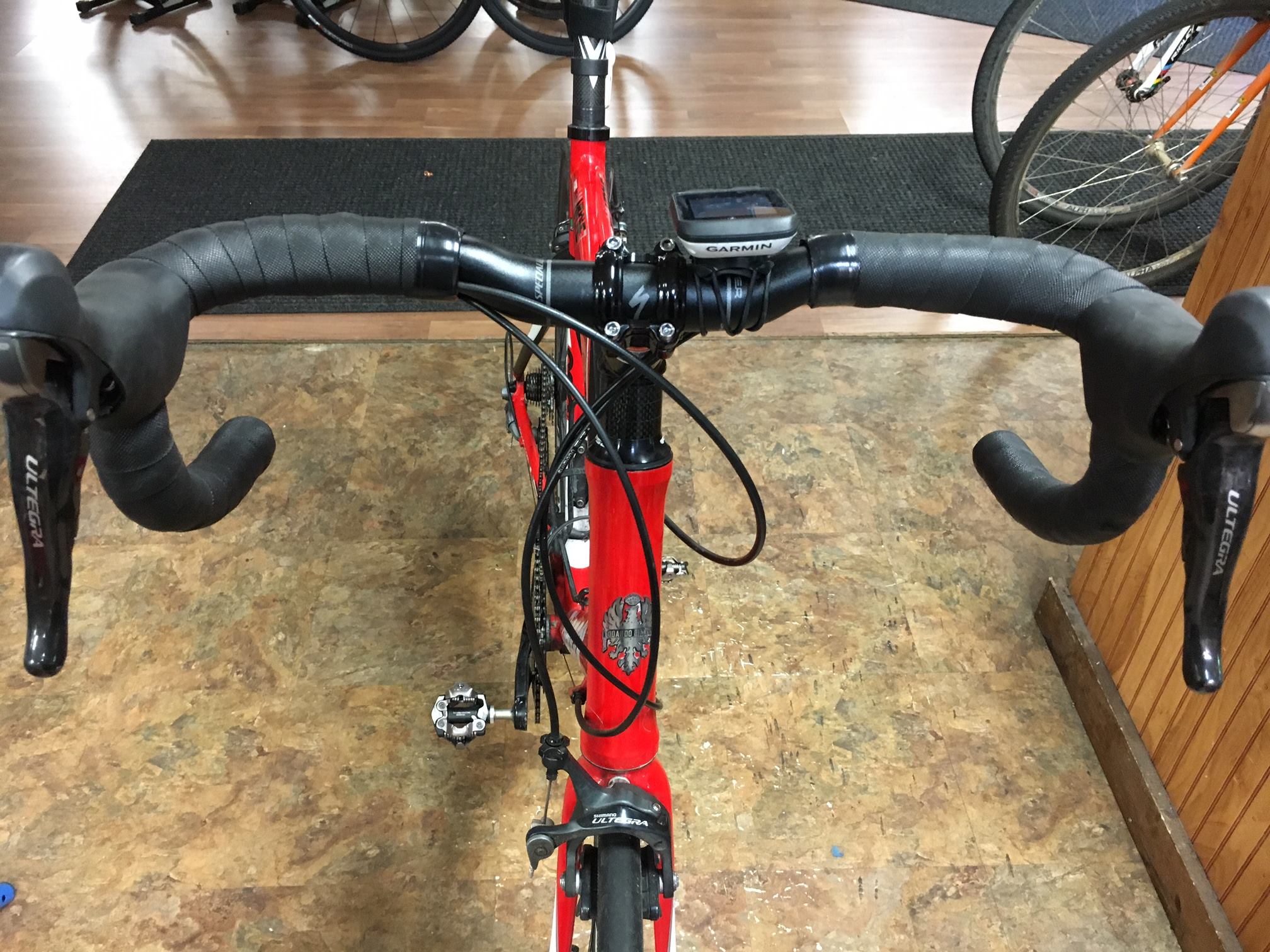 Specialized S-Works Aerofly and Hover handlebars for improved