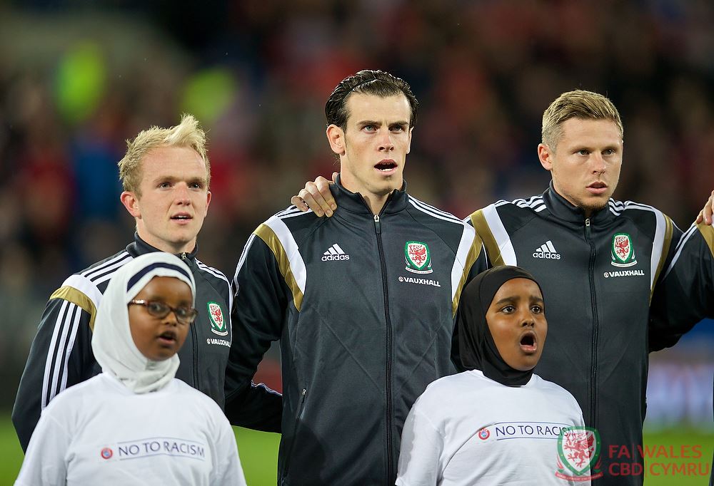 Fa Wales Wales Jonathan Williams Gareth Bale And Simon Church Sing The National Anthem Facebook