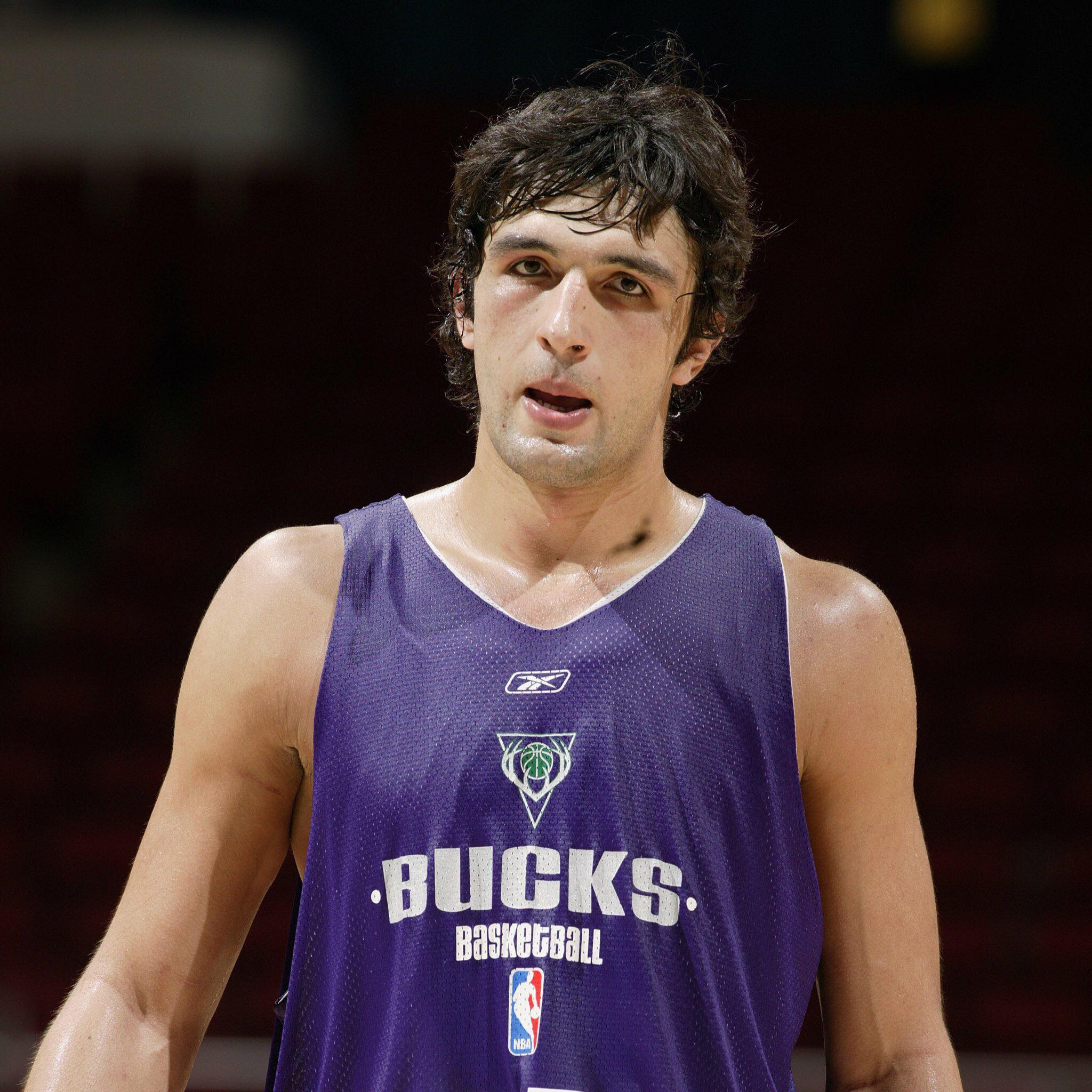 Milwaukee Bucks - Congratulations to former Bucks big man... | Facebook
