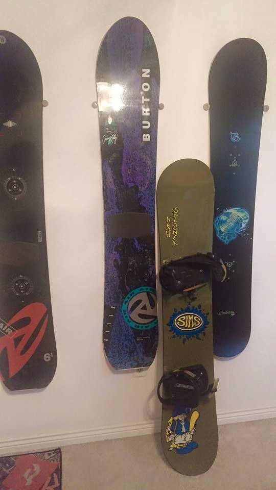 Where to find Bozwreck x Gnarly Keegan Valaika pro model snowboard