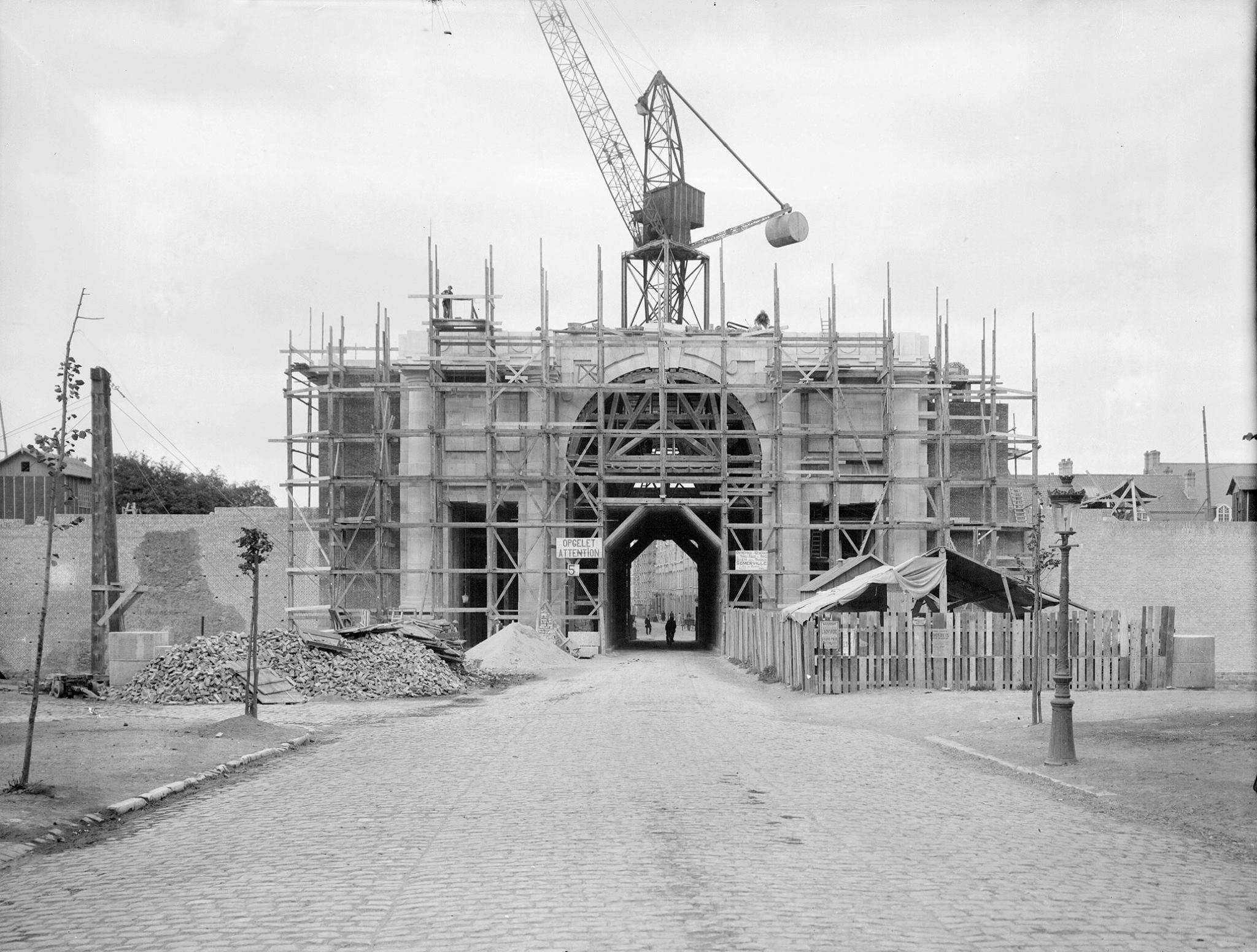Construction of the... - Commonwealth War Graves Commission | Facebook