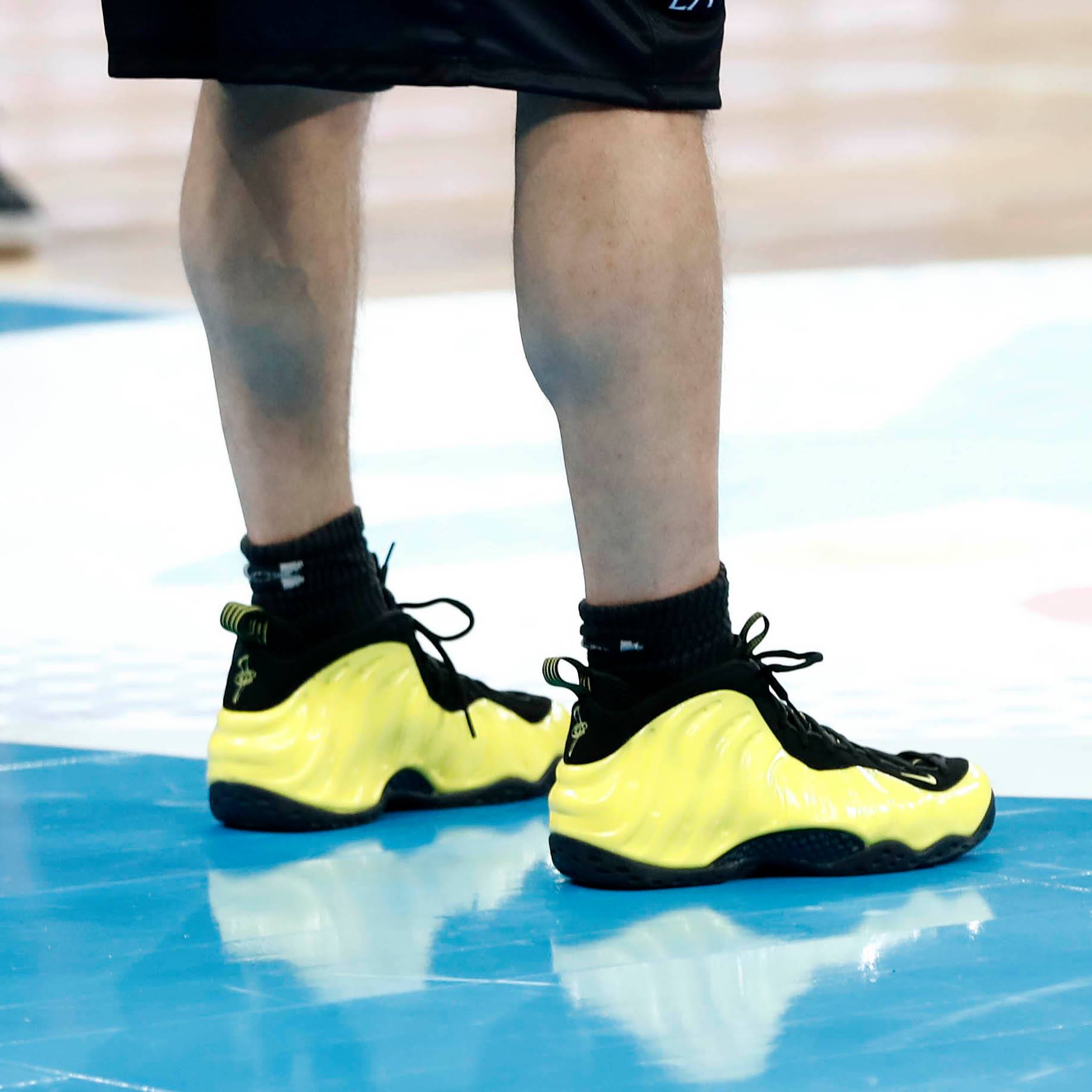 Sneakers Black And Yellow Foamposite Nike Air Foamposite One 