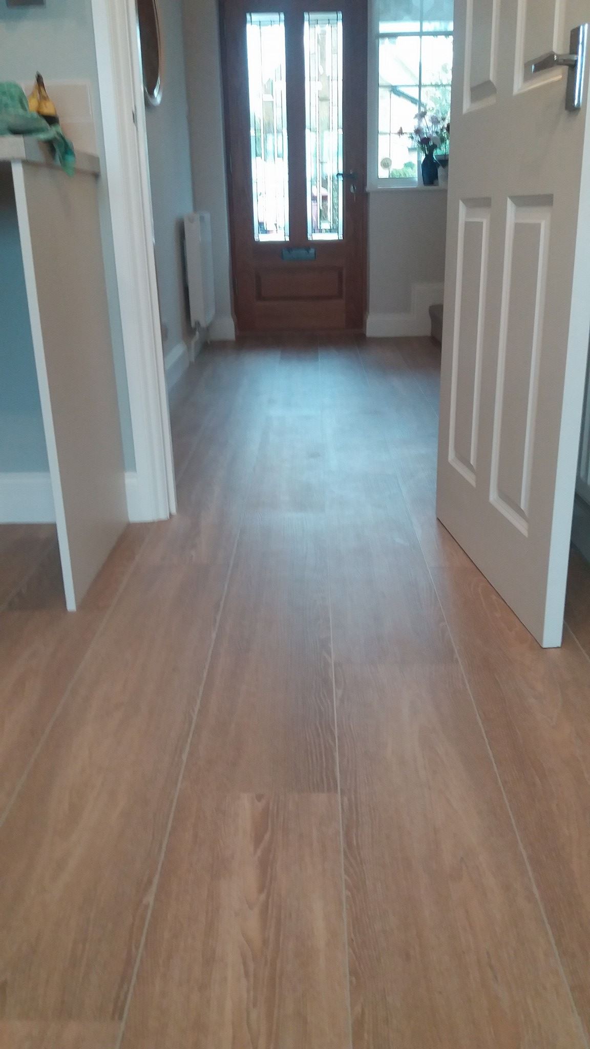 SHAUN WHITTAKER CARPETS AND FLOORING