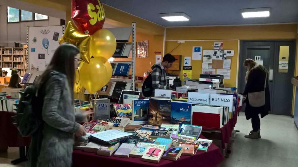 UNIC - Library and... - UNIC - Library and Information Centre