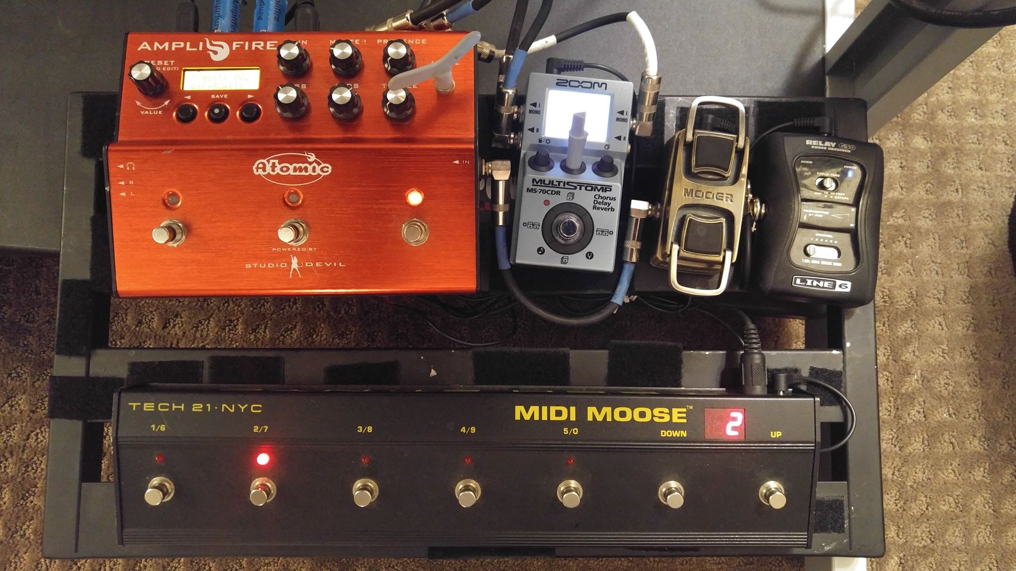 FACT / 初期音源　4枚セット How to save an effect on the A1four Zoom Stomp Box?