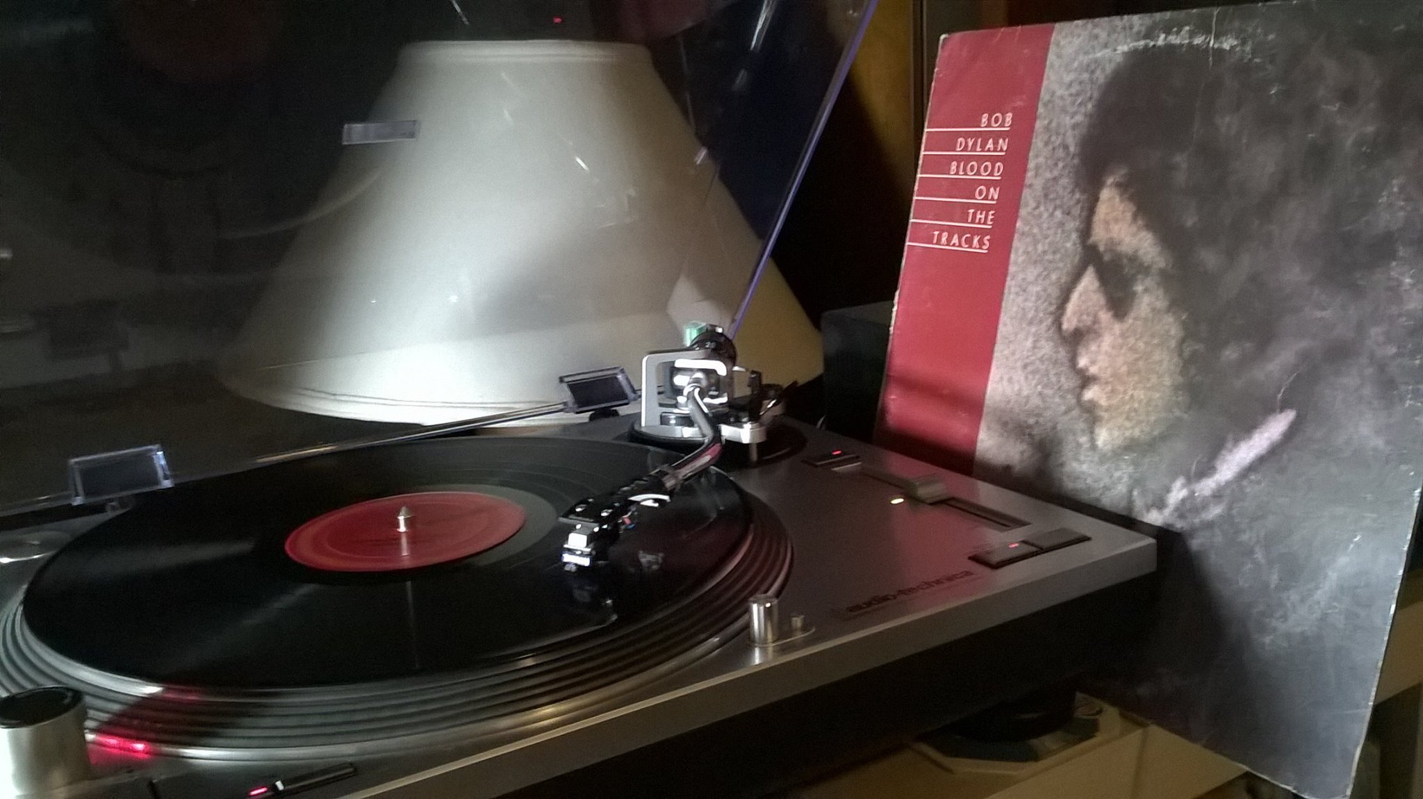 BLOOD ON THE TRACKS / BOB DYLAN Replica of the 1974 Test Pressing
